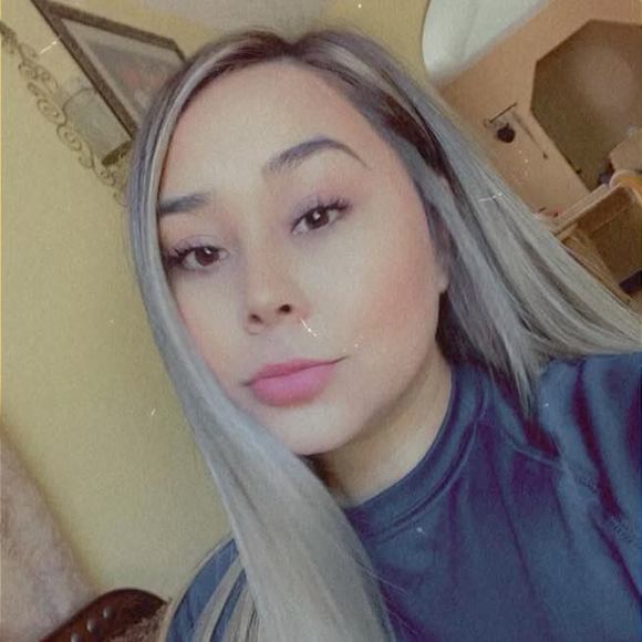 Meet your Posher, Ruth - Picture 1 of 1